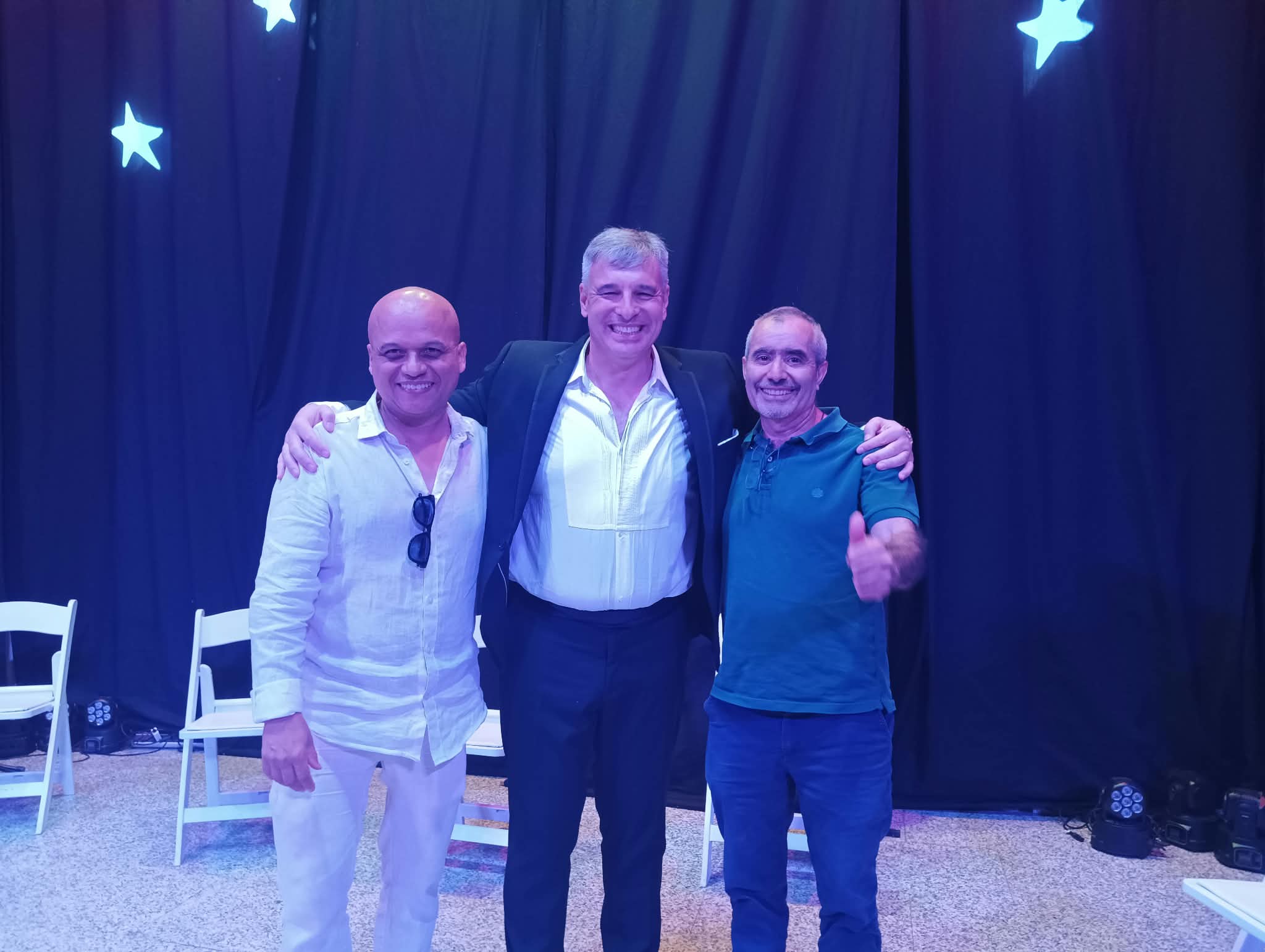Alessandro Bassi con sus amigos Abraham Leturia y Servando